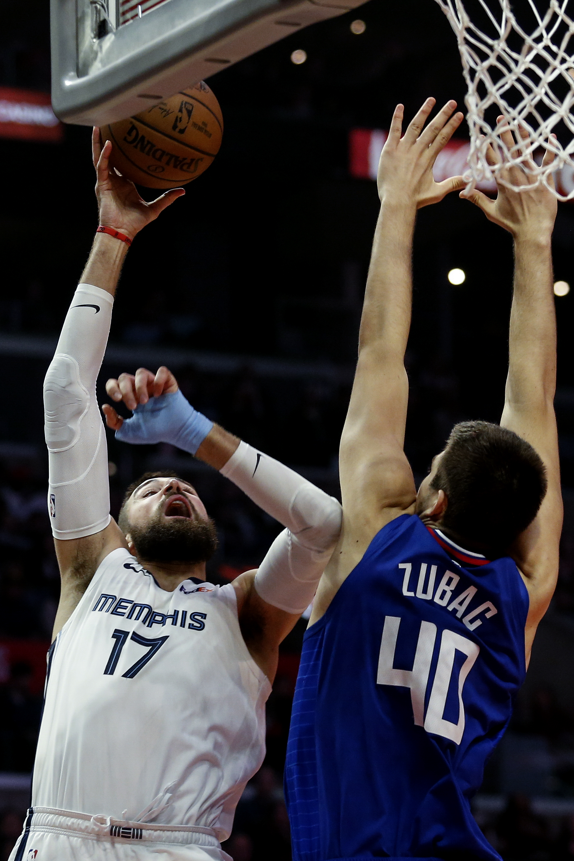 勇士绝地反击灰熊,加里纳利完成帽子戏法 勇士绝地反击灰熊,加里纳利完成帽子戏法