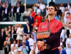 世界网球队完胜意大利网球队,德约科维奇统治全场的简单介绍 世界网球队完胜意大利网球队,德约科维奇统治全场的简单介绍