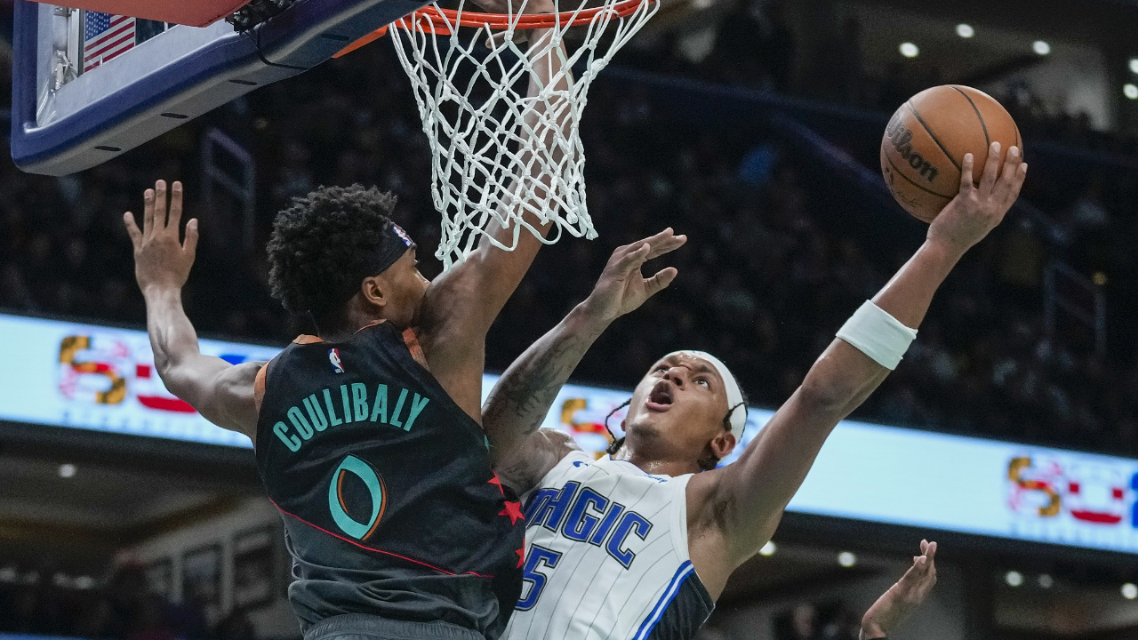 魔术力克巴西男篮,利拉德一己之力扛起全队 魔术力克巴西男篮,利拉德一己之力扛起全队