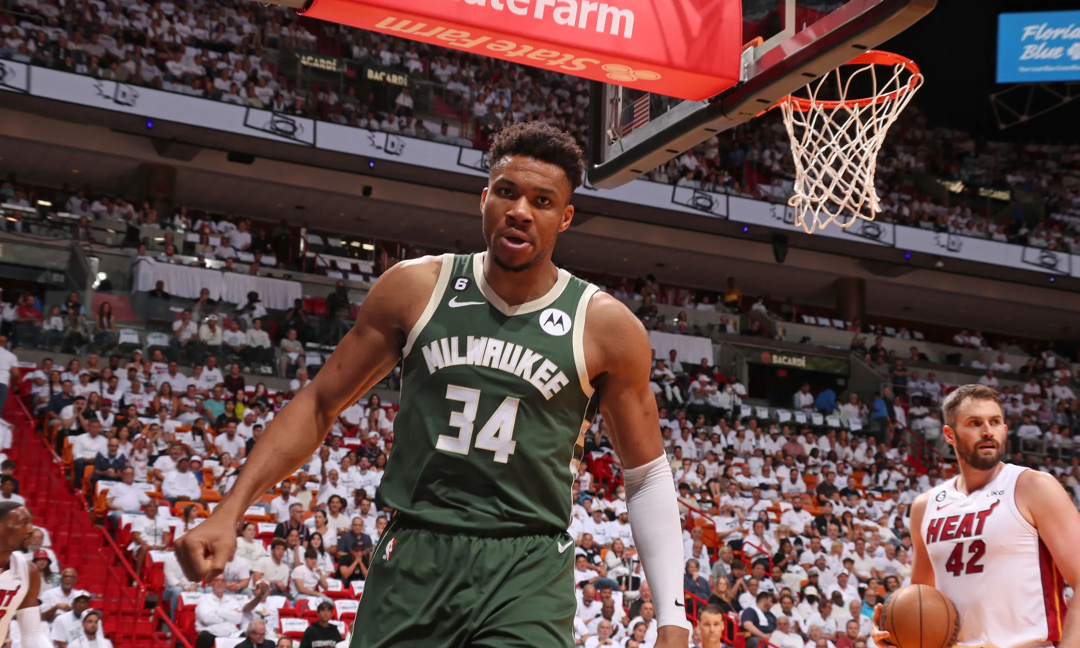 LOL英雄联盟投注竞猜-黄蜂翻盘火箭，字母哥惊艳世界的简单介绍