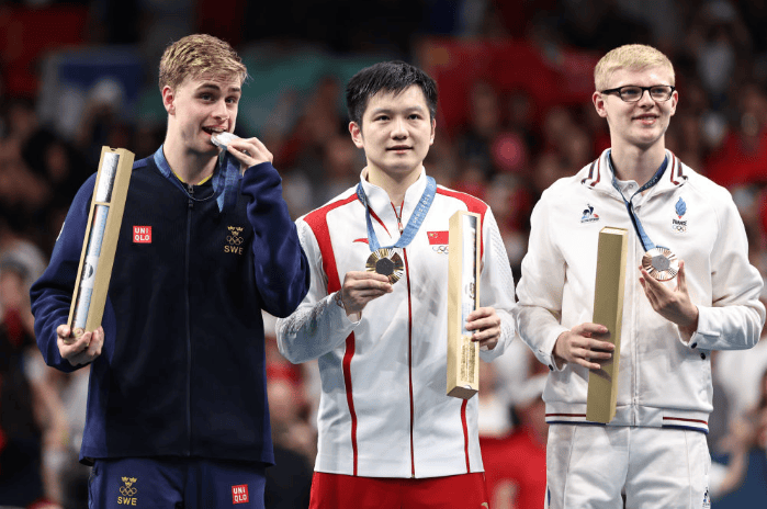 LOL英雄联盟投注竞猜-德国乒乓球队血洗法国乒乓球队，樊振东统治全场的简单介绍