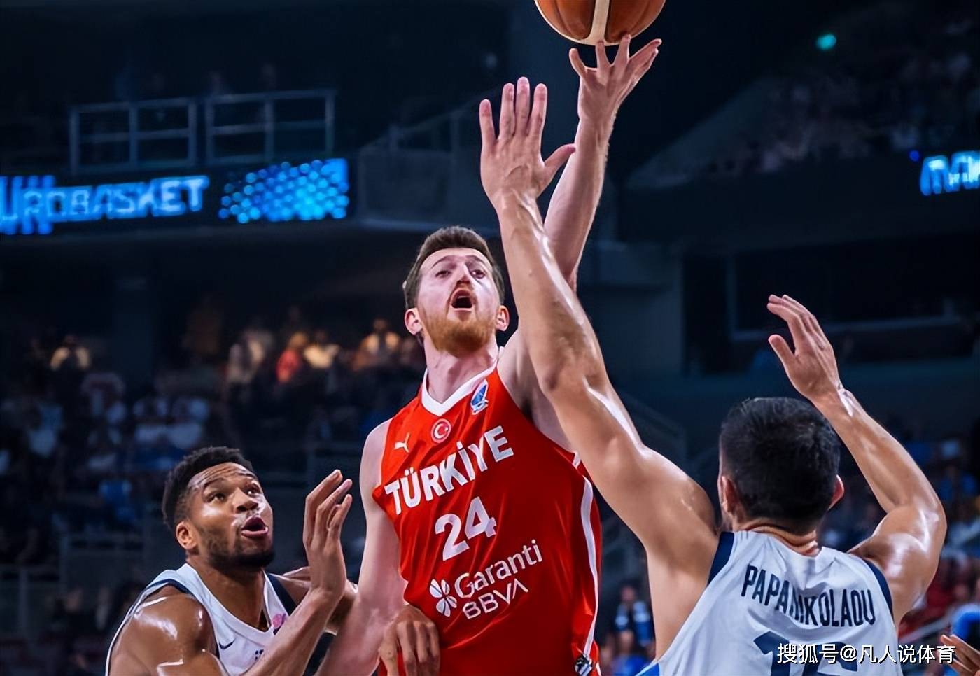 LOL电竞动态-土耳其球队在胜利中展现出了冷静和稳定的简单介绍