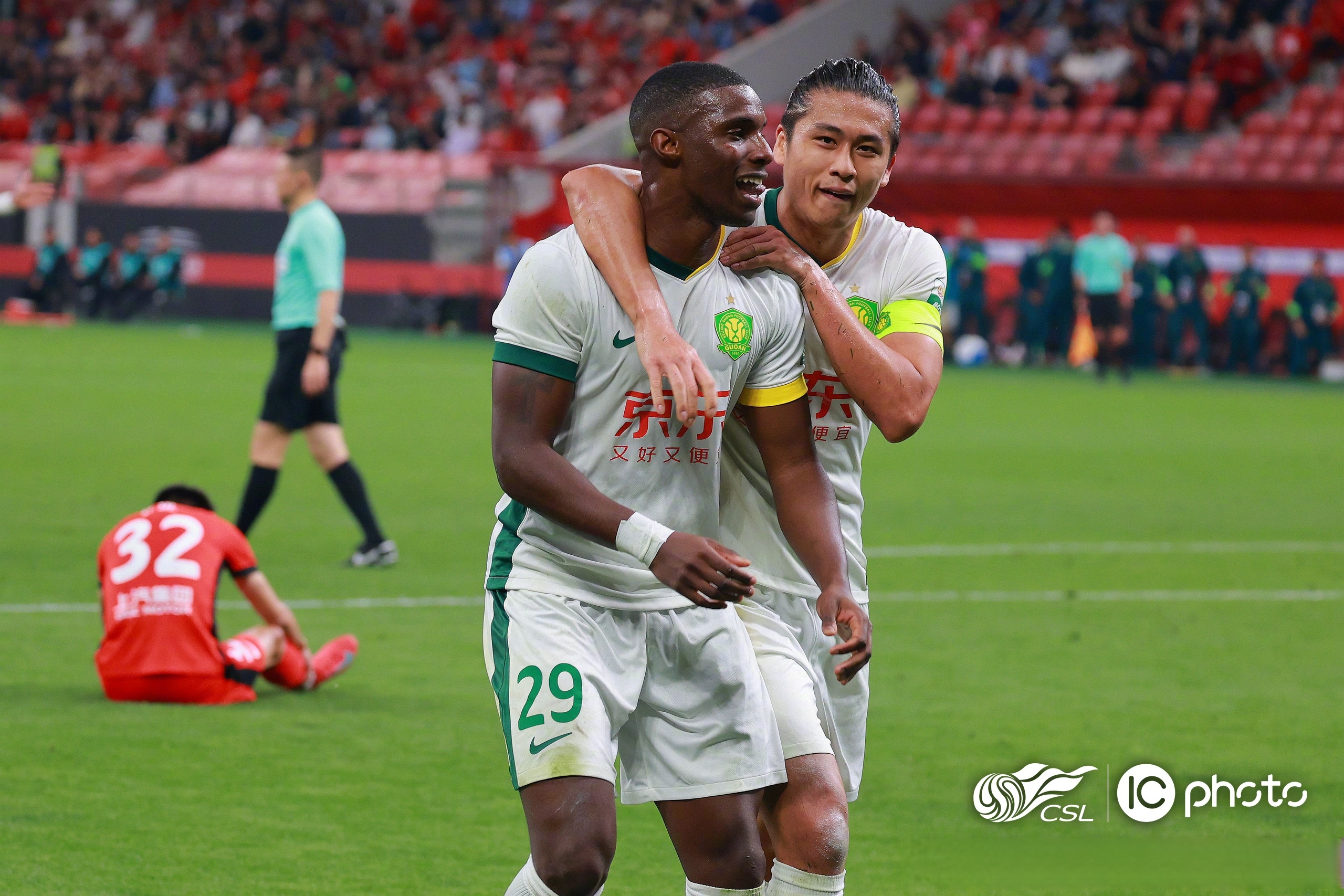 包含北京队实力横扫对手,客场征服胜利之光的词条 包含北京队实力横扫对手,客场征服胜利之光的词条