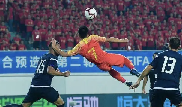 主队力压对手,取得关键胜利的简单介绍 主队力压对手,取得关键胜利的简单介绍