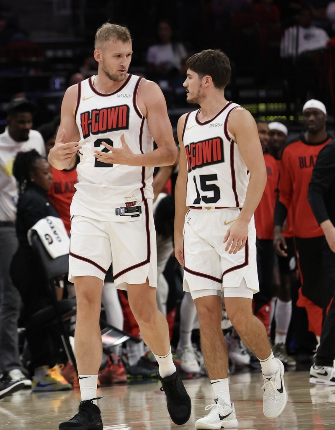 热火逆转战胜人,开拓者不敌火箭的简单介绍 热火逆转战胜人,开拓者不敌火箭的简单介绍