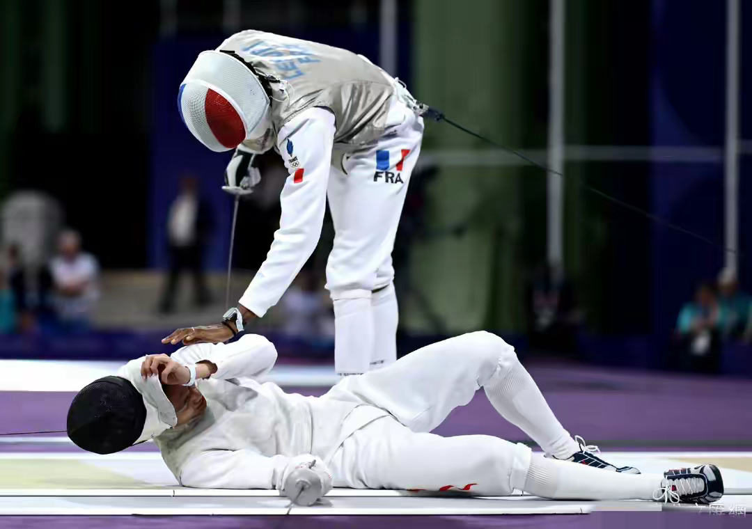 关于秘鲁选手在击剑比赛中创造奇迹的信息 关于秘鲁选手在击剑比赛中创造奇迹的信息